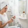 Ukázka použití Vitaminoil pro posílení imunity po mytí vlasů.